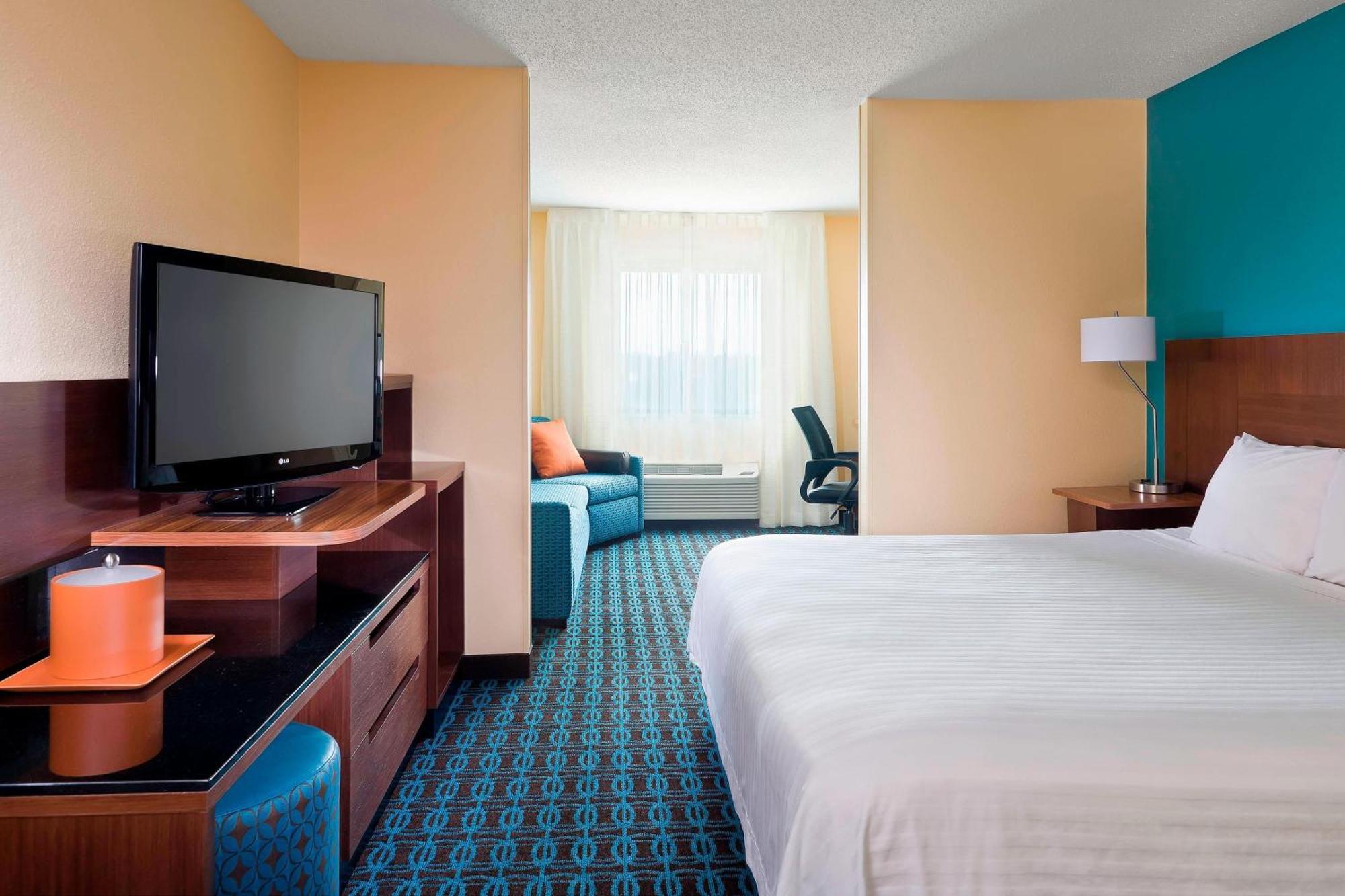 Fairfield Inn & Suites Lexington Keeneland Airport Bilik gambar